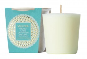 Voluspa – Athlíonadh Coinneal Clasaiceach Cade & Lavender na Fraince