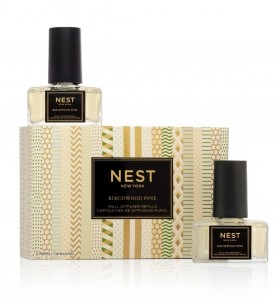عبوة إعادة تعبئة موزع عطر Nest – Birchwood Pine Plug In Wall