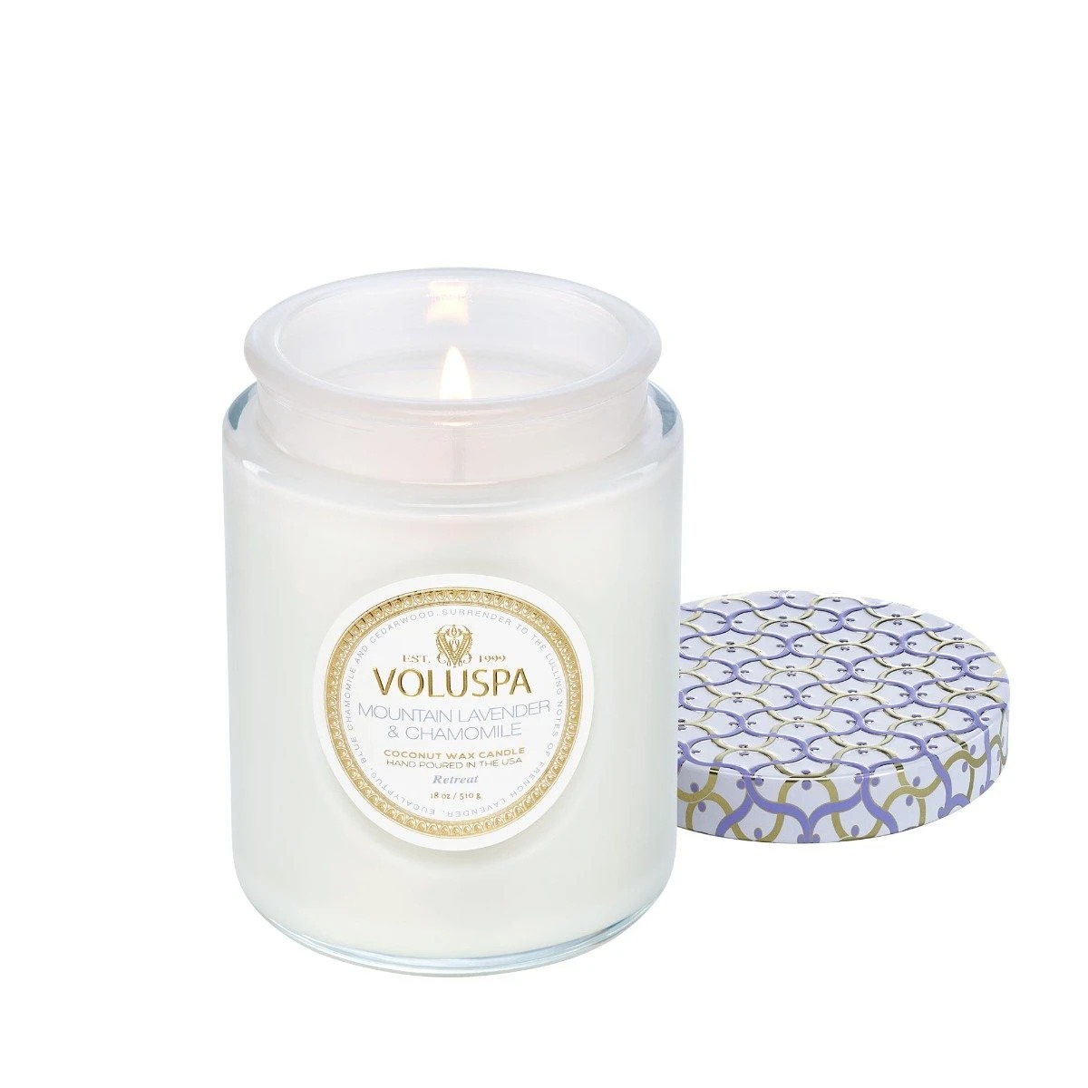 Voluspa – Vela grande en frasco con aroma a lavanda de montaña y manzanilla